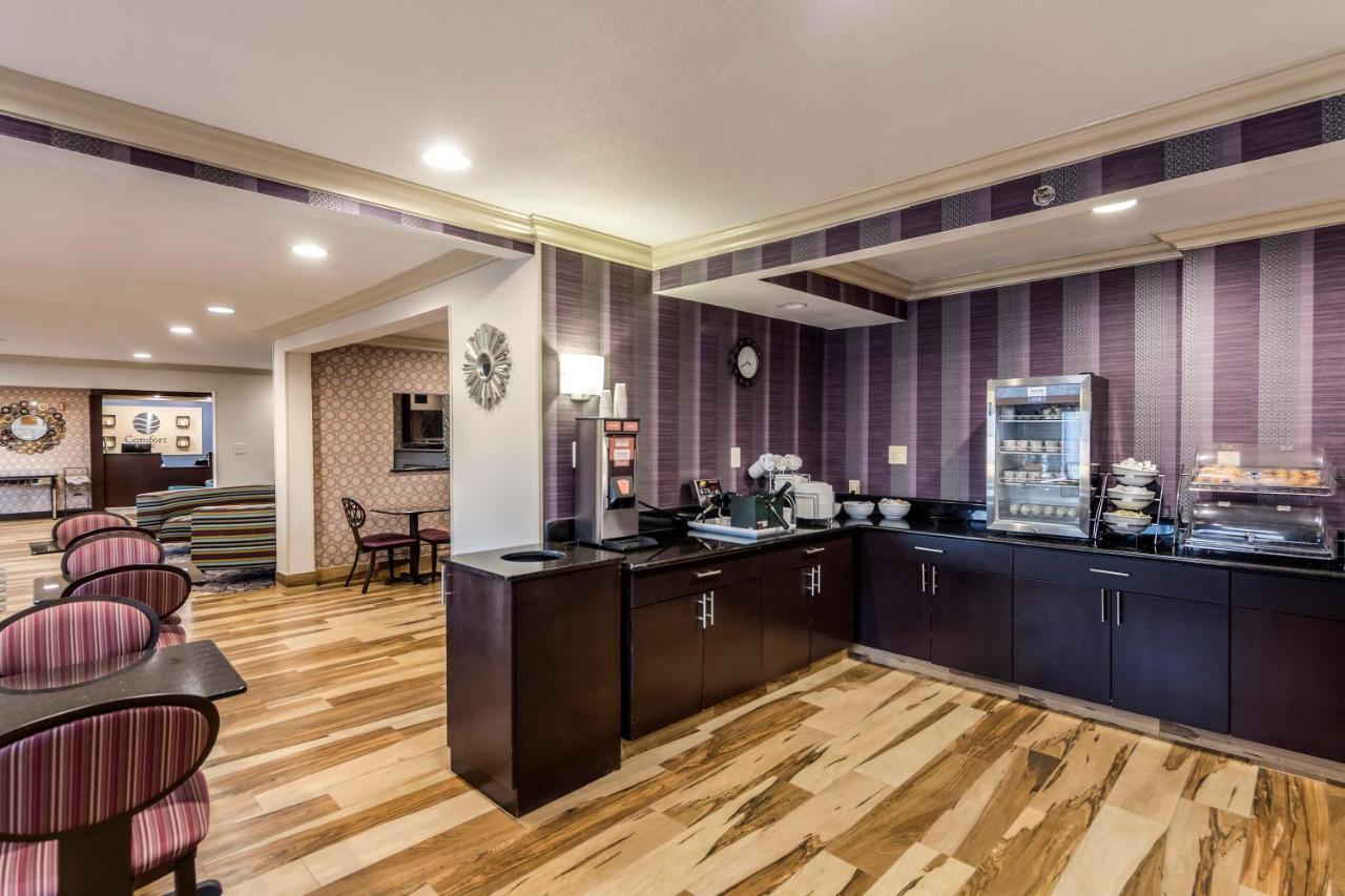 Comfort Inn Midtown Tulsa Ngoại thất bức ảnh