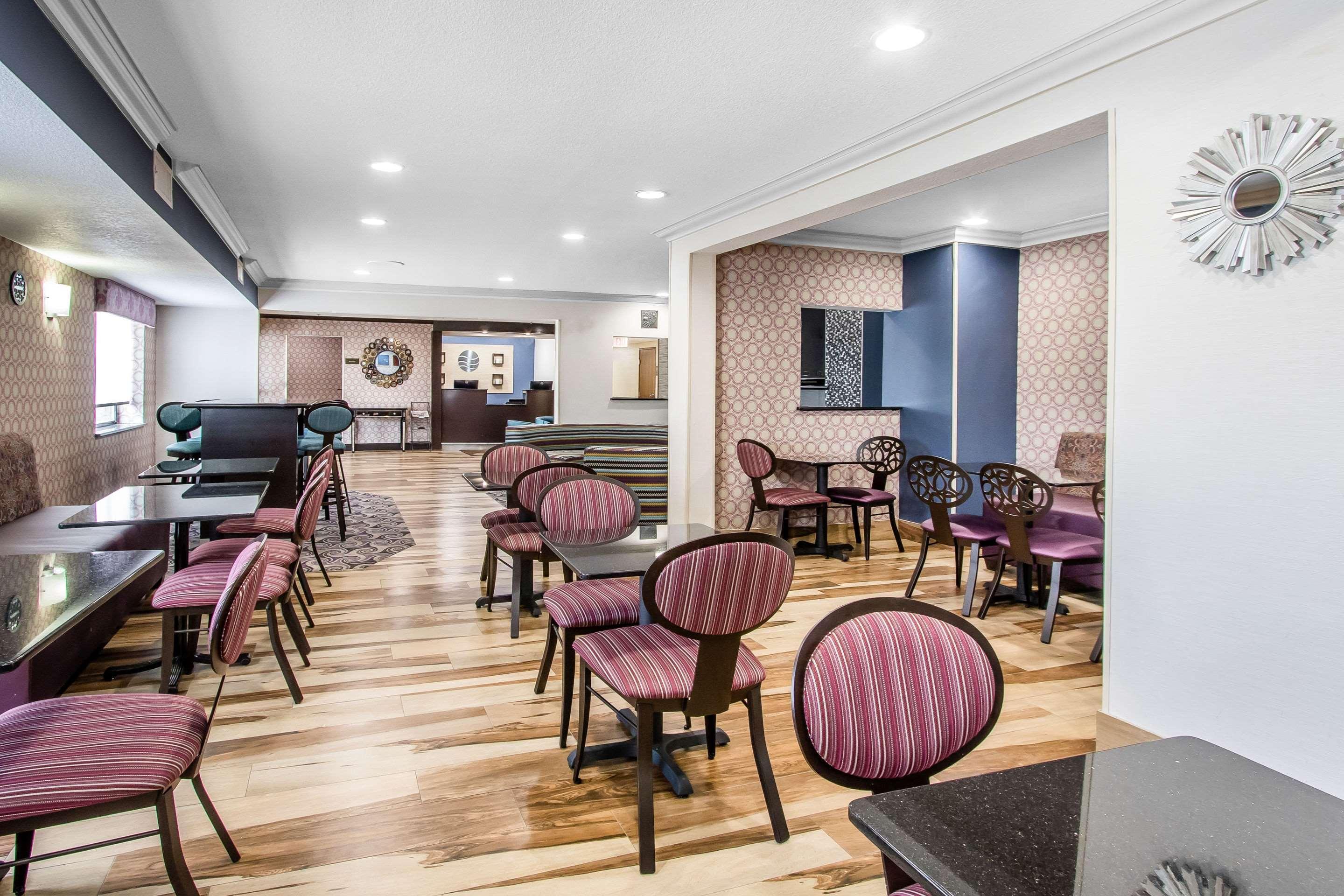Comfort Inn Midtown Tulsa Ngoại thất bức ảnh