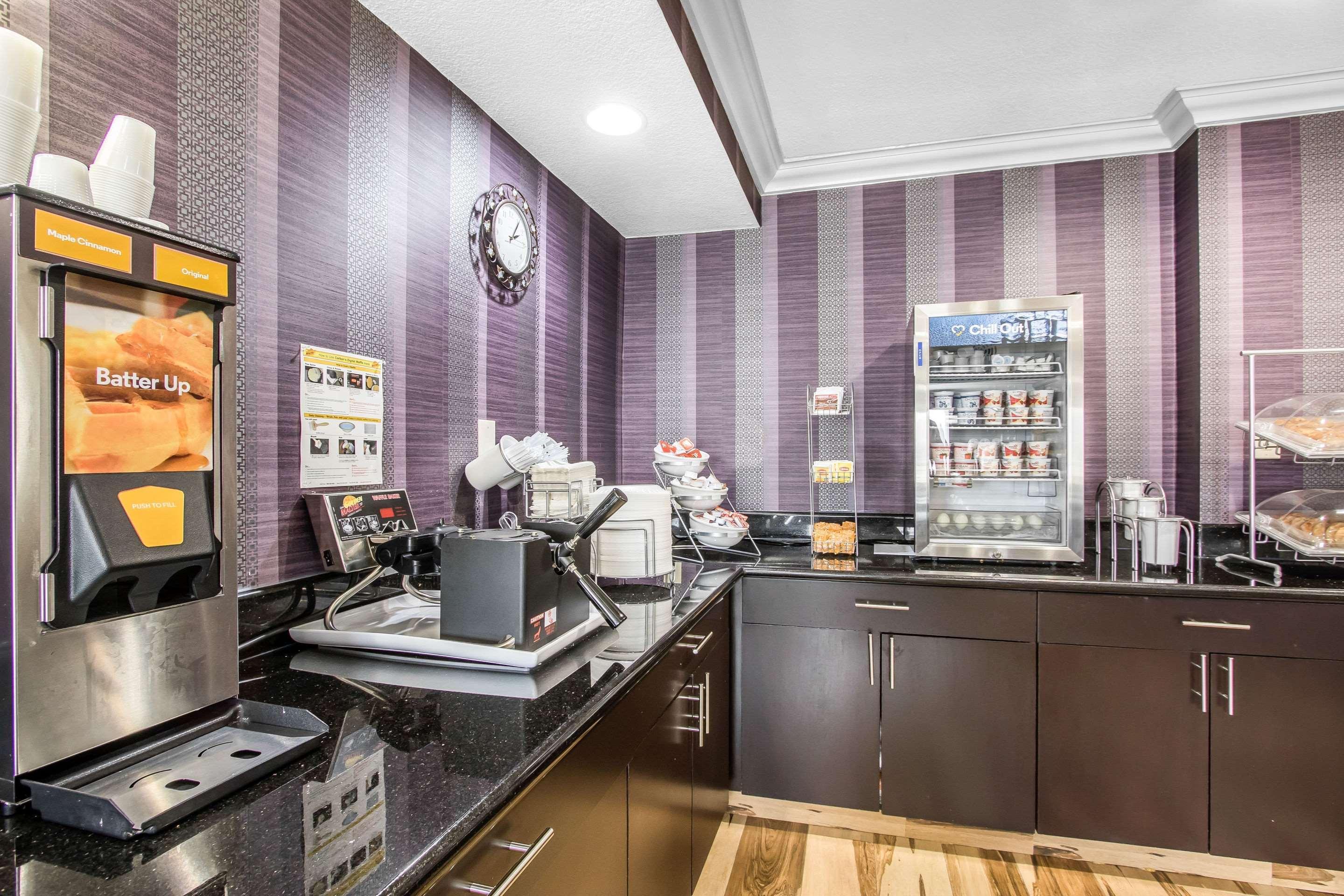 Comfort Inn Midtown Tulsa Ngoại thất bức ảnh
