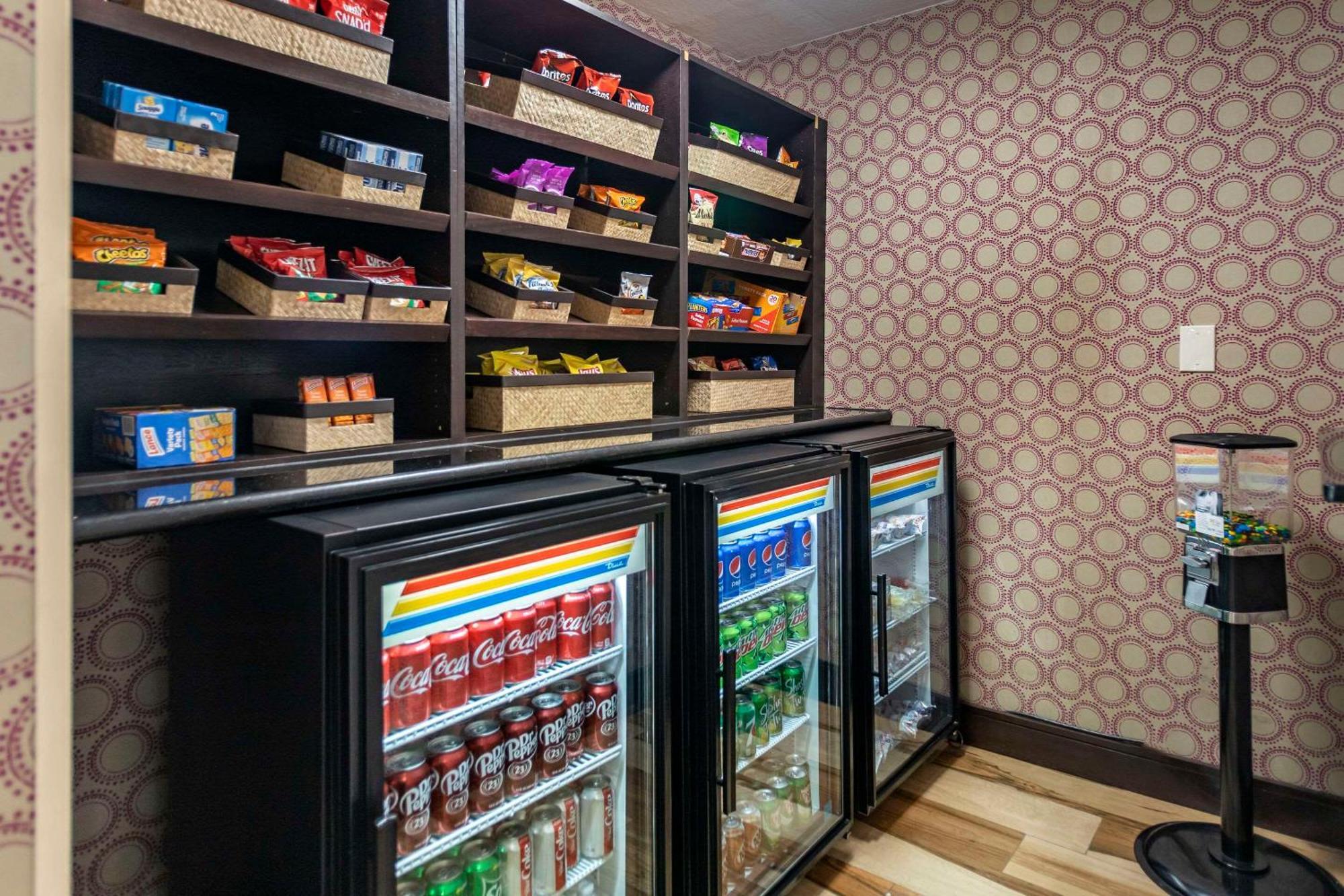 Comfort Inn Midtown Tulsa Ngoại thất bức ảnh
