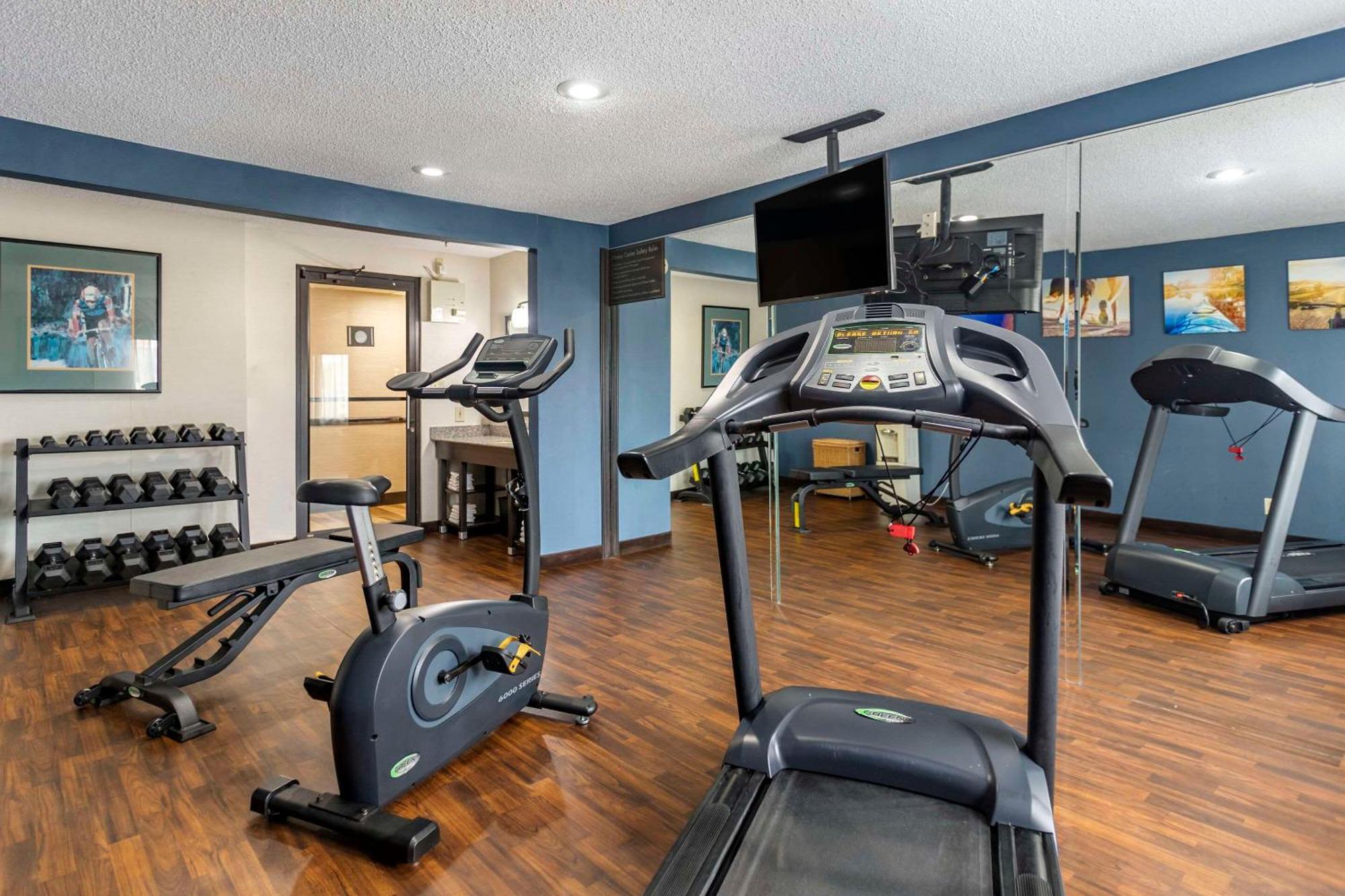 Comfort Inn Midtown Tulsa Ngoại thất bức ảnh