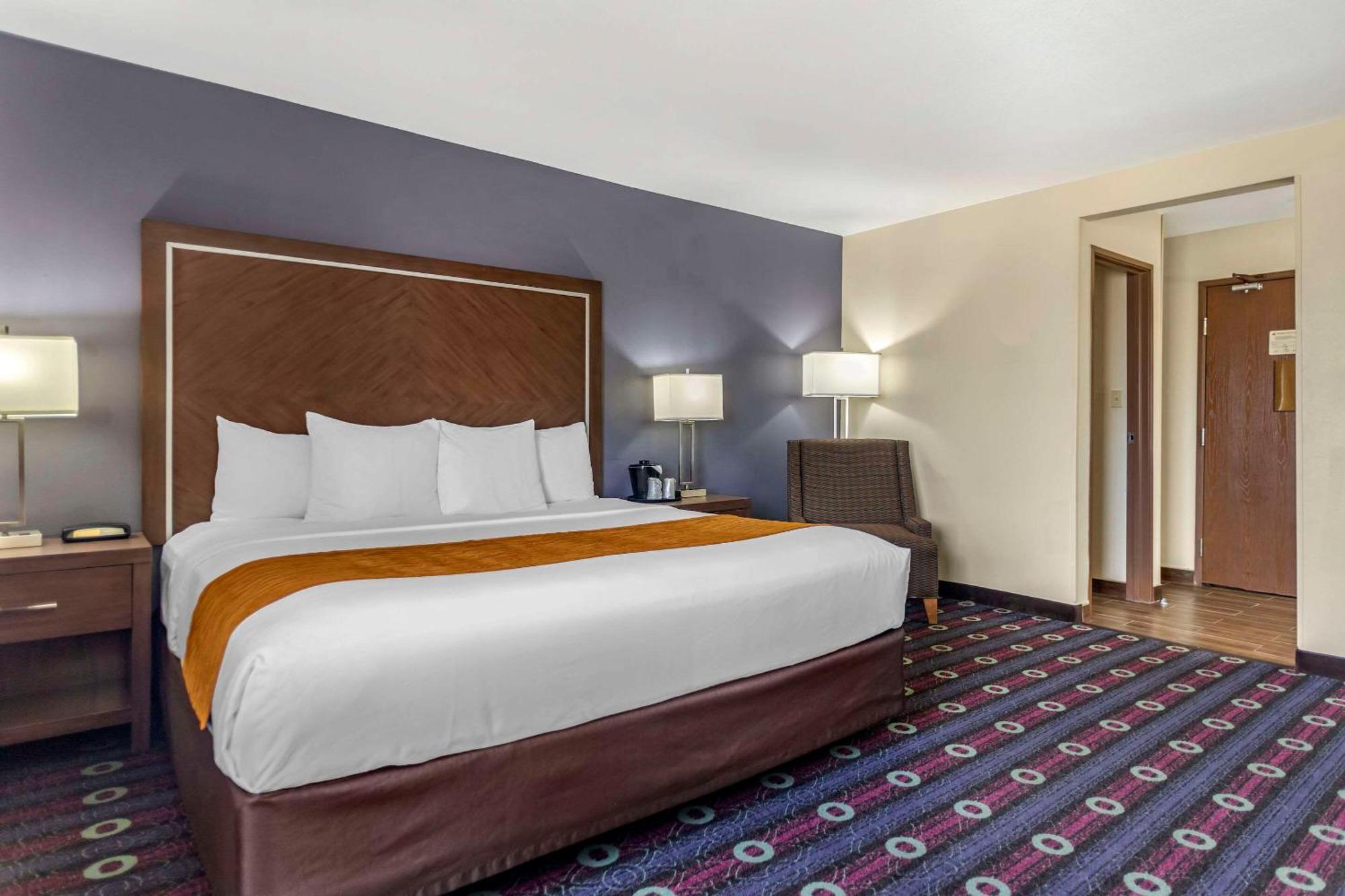 Comfort Inn Midtown Tulsa Ngoại thất bức ảnh