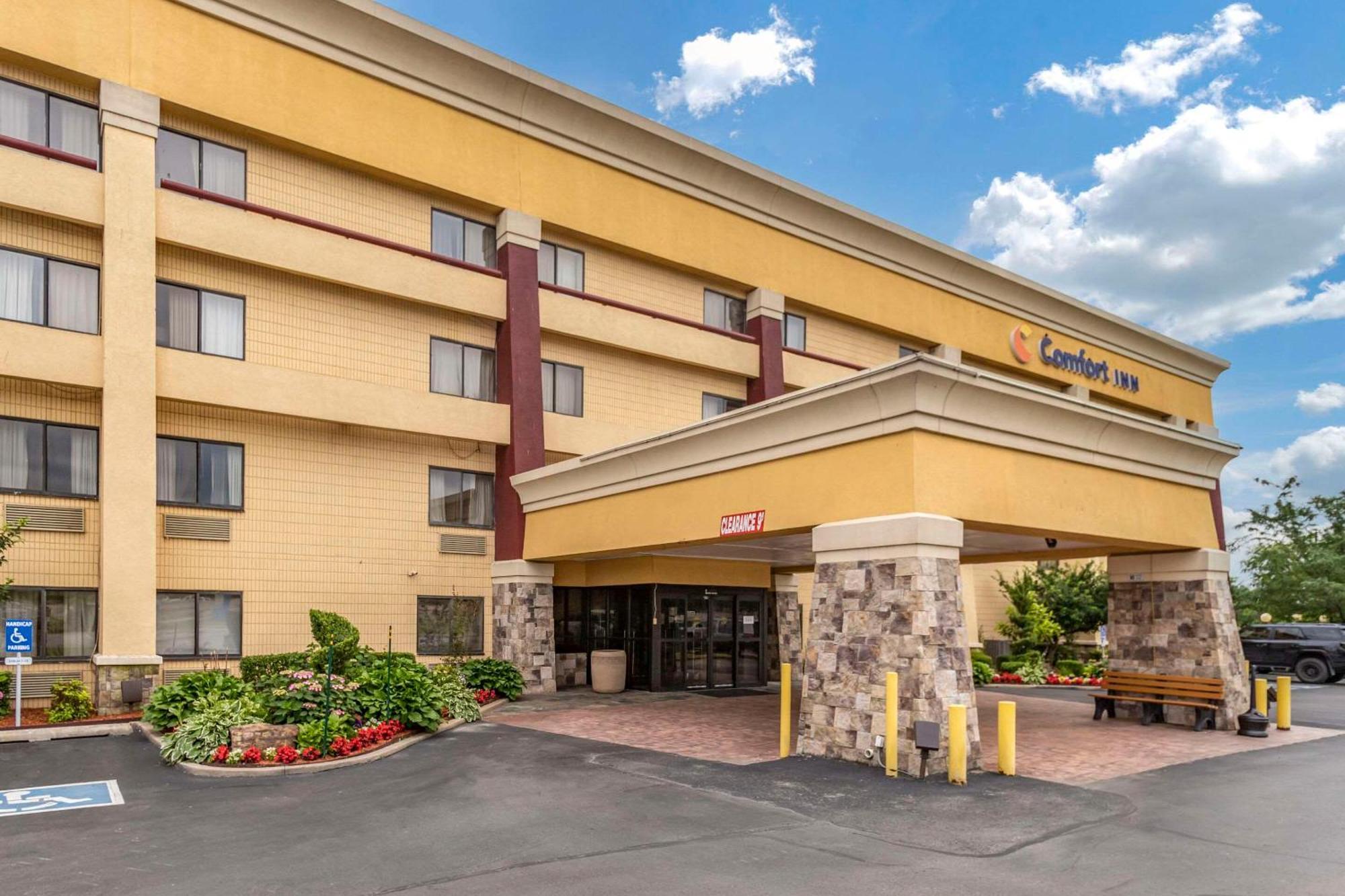 Comfort Inn Midtown Tulsa Ngoại thất bức ảnh